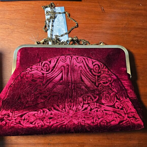 NWT red silk velvet celtic evening bag - Picture 2 of 5